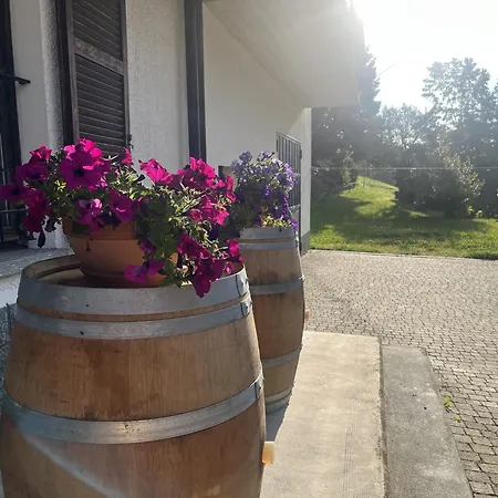 Vista Alta Langa, La Cascina