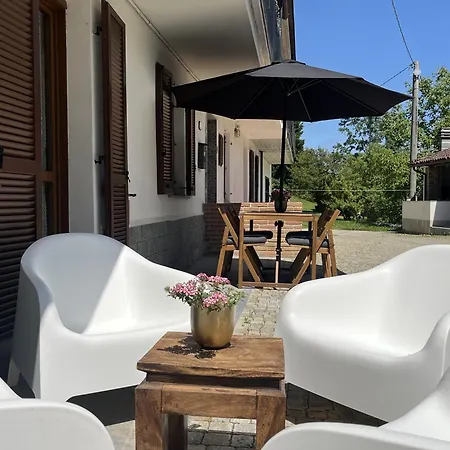 Vista Alta Langa, La Cascina Semesterbostad *