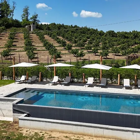 Vista Alta Langa, La Cascina *